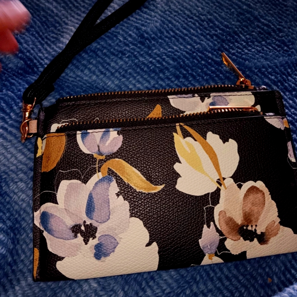 Wristlet